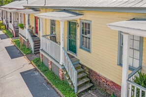 House, 2 Bedrooms | Exterior - Harmony Cottage (Savannah)