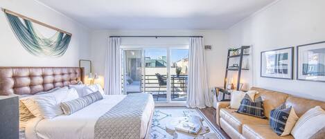 1 室のベッドルーム、デスク、アイロン / アイロン台、WiFi (無料)