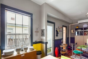 House, 1 Bedroom | Private kitchen
