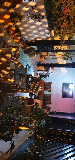 Unclassified image, 3 of 38, button - Surf Riad in Taghazout (Taghazout)