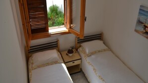 Luokittelematon kuva, 4 kautta 40, painike