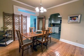 Duplex, 2 Bedrooms | Private kitchen
