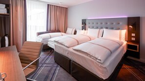 Quadruple Room | Soundproofing, free WiFi