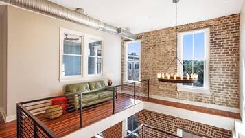 Apartment, 3 Bedrooms | Private kitchen