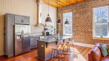 Apartemen, 3 kamar tidur | Dapur pribadi