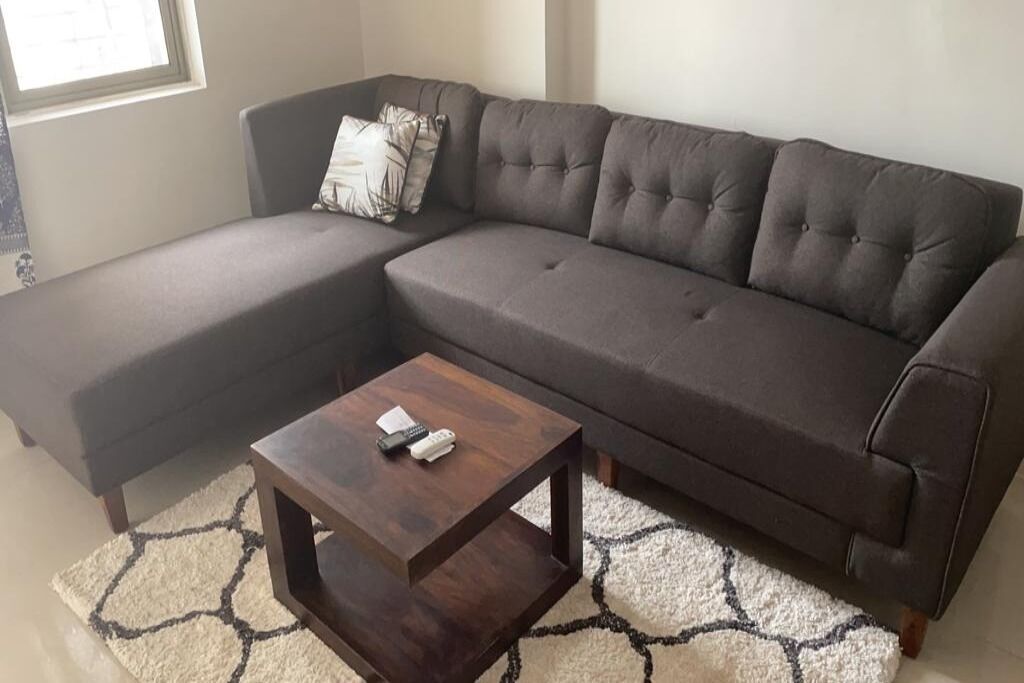 Cosy 1 Bedroom in a 3 BHK Apartment in the Heart of NOIDA!!!