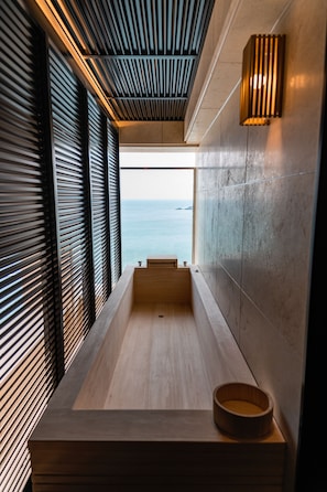 In-room safe, individually decorated, blackout drapes, free WiFi