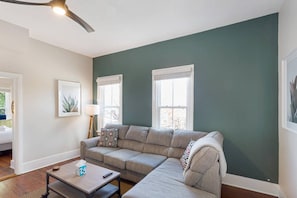 House, 2 Bedrooms | Living room - Montgomery House Upper by Lucky Savannah (Savannah)
