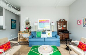 Condo, 2 chambres | Salle de séjour