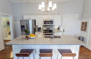 House, 1 Bedroom | Private kitchen - Southern Comfort by Lucky Savannah (Savannah)