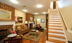 타운홈, 침실 2개 | 거실