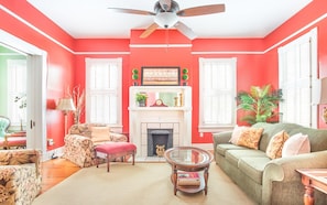 House, 3 Bedrooms | Living room