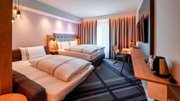 Standard-Dreibettzimmer | Schallisolierte Zimmer, kostenloses WLAN, Bettwäsche
