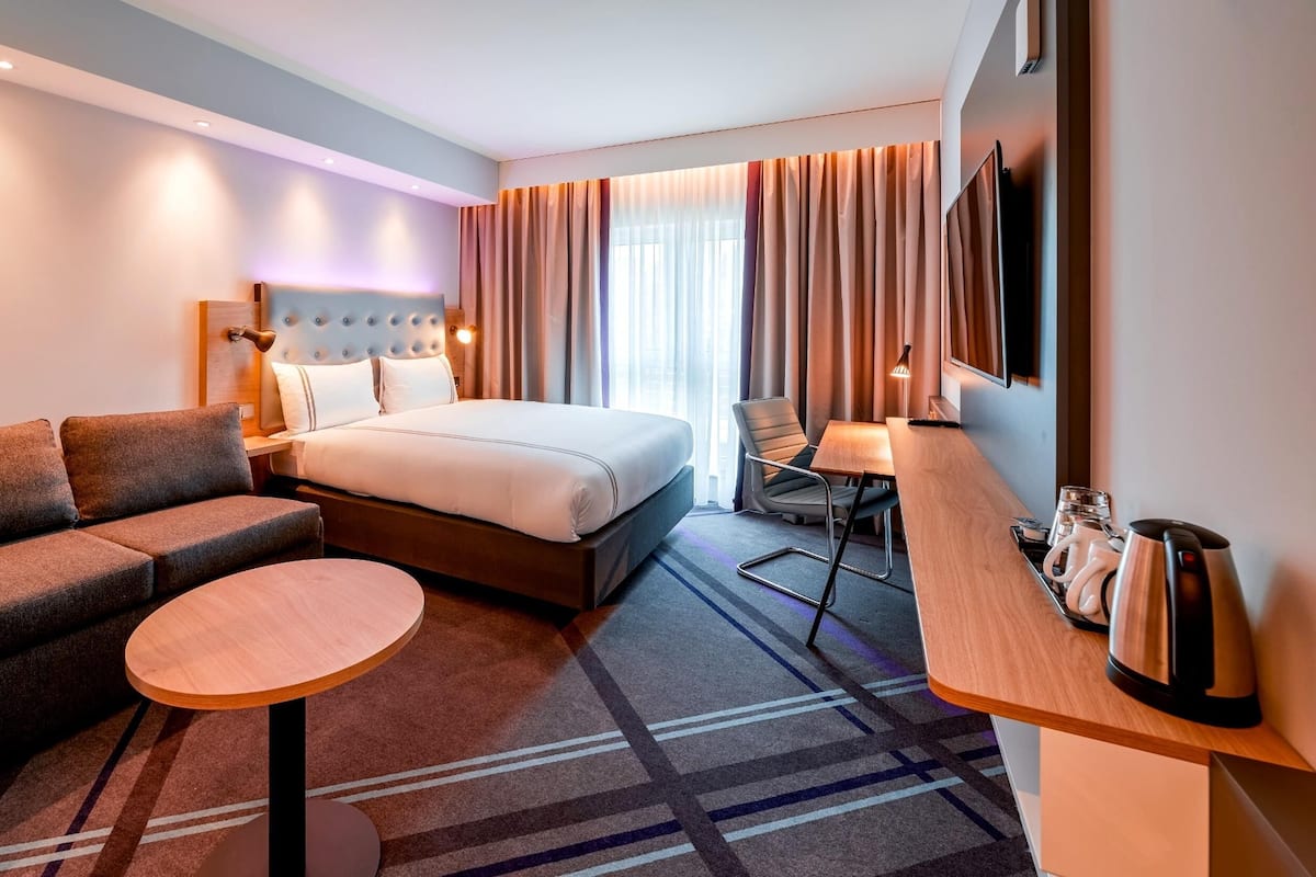 Standard Double Room | Soundproofing, free WiFi