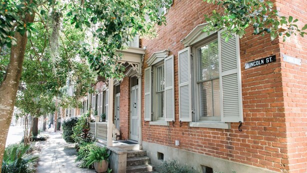 Townhome, 2 Bedrooms | Exterior - Luxurious Townhome on Lincoln & York by Lucky Savannah (Savannah)