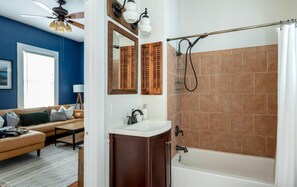 Ferienhaus, 2 Schlafzimmer | Badezimmer | Handtücher