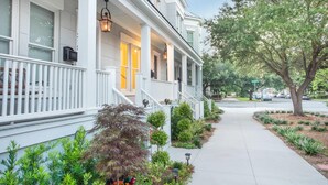 Townhome, 3 Bedrooms | Exterior - 320 East Townhouse by Lucky Savannah (Savannah)