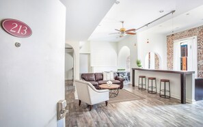 Condo, 4 Bedrooms | Lobby - Telfair Loft by Lucky Savannah (Savannah)