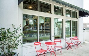 Condo, 1 Bedroom | Balcony - 513 Liberty Garden by Lucky Savannah (Savannah)