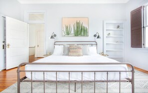 Condo, 2 Bedrooms | 2 bedrooms - Southern Comfort Too by Lucky Savannah (Savannah)