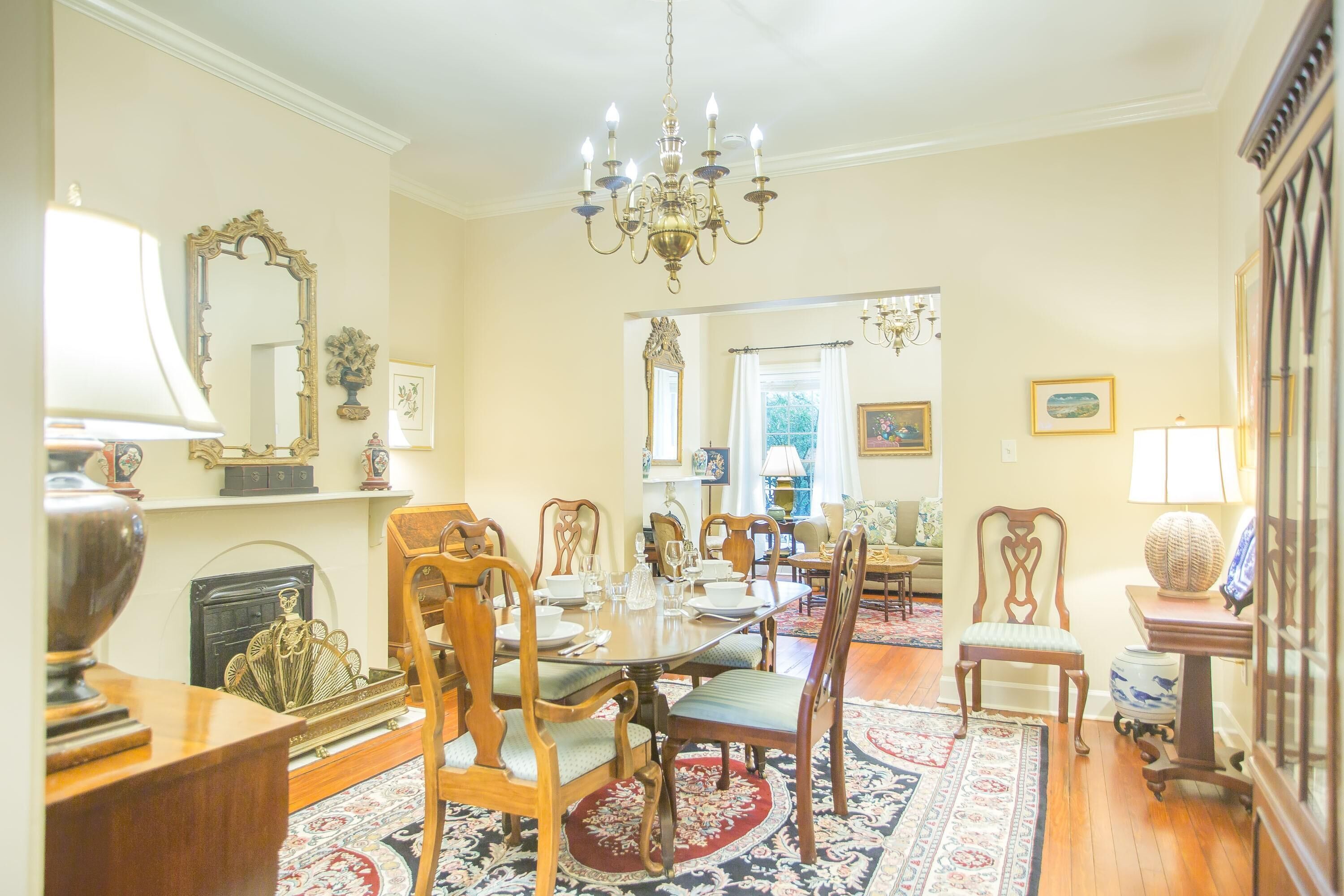 Townhome, 2 Bedrooms | Ruang tamu