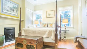 Unclassified image, 4 of 26, button - Chatham Square Manor by Lucky Savannah (Savannah)