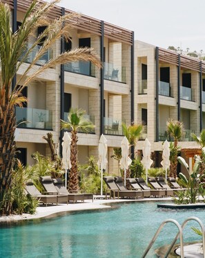 Outdoor pool, pool umbrellas, pool loungers