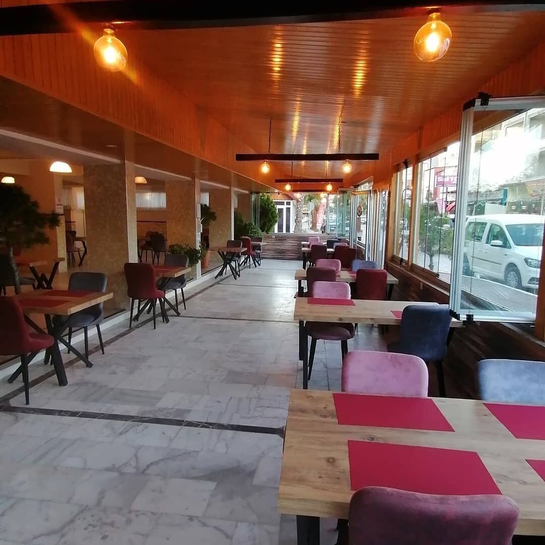 مطعم