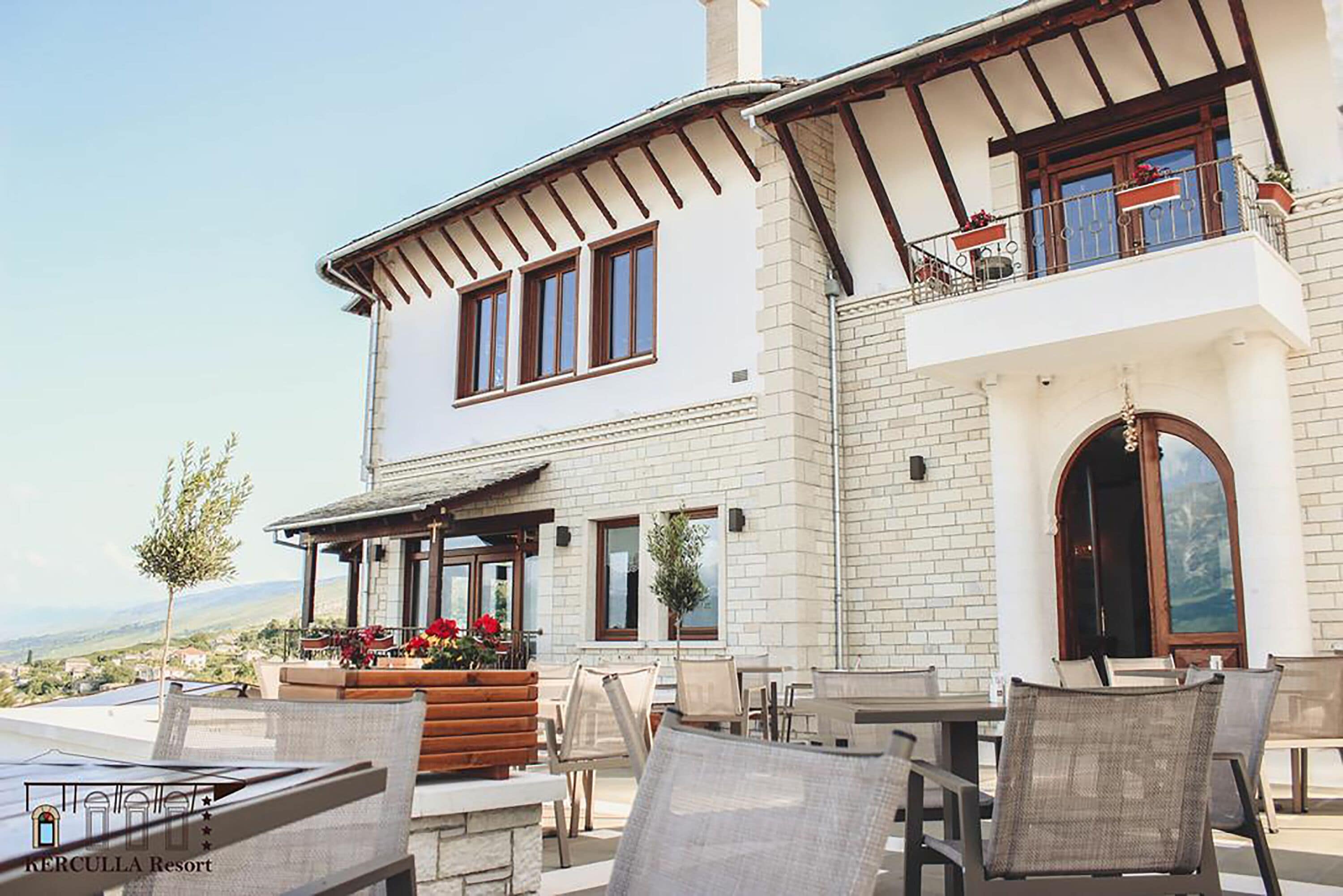 Fachada de la propiedad