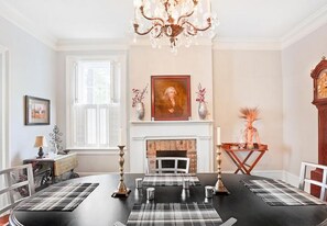 Living room - Mayor's Quarters by Lucky Savannah (Savannah)