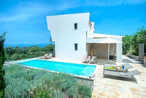 Exterior - Olivia - Four Bedroom Villa, Sleeps 8 (Acharavi)