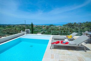 Pool - Olivia - Four Bedroom Villa, Sleeps 8 (Acharavi)