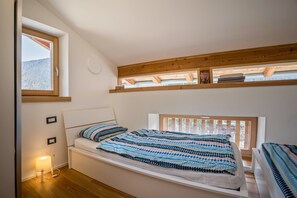 3 chambres, accès au Wi-Fi (inclus), literie fournie