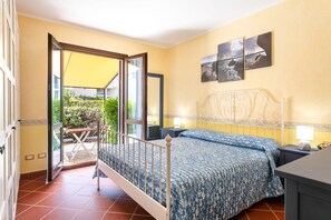 2 quartos, ferros/tábuas de passar roupa, Wi-Fi de cortesia