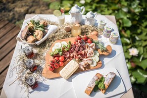 Frokostbuffé er inkludert hver dag