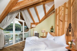 Estúdio elite | Roupas de cama premium, frigobar, cofres nos quartos