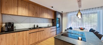 Appartamento "UB31 One" con vista sulle montagne, sauna e Wi-Fi