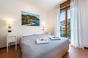 1 camera, ferro/asse da stiro, Wi-Fi gratuito, lenzuola