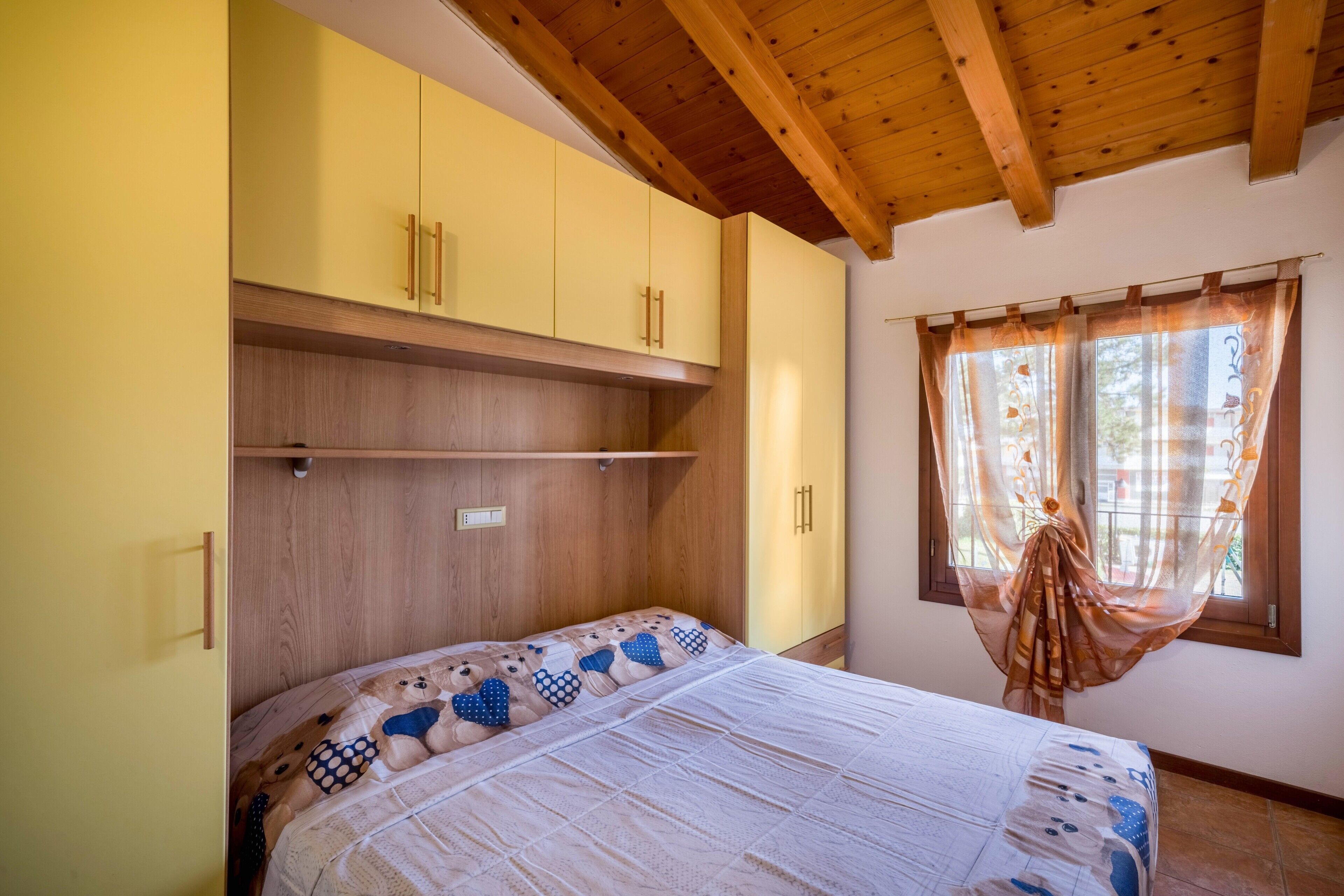 2 chambres, Wi-Fi gratuit, draps fournis