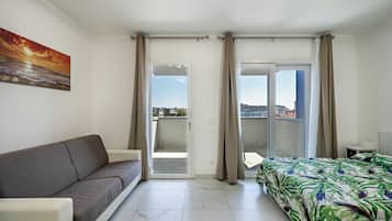 Wi-Fi gratuit, draps fournis