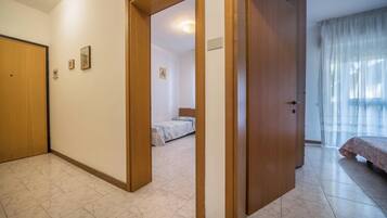 2 bedrooms, bed sheets