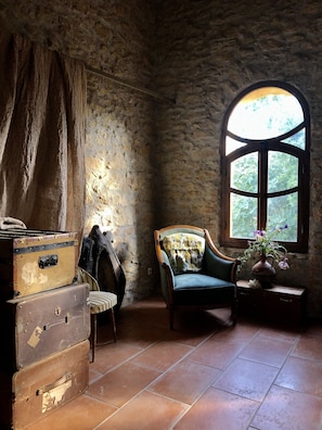 Interior - Residence La Borde (Plavilla)