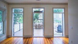 Unclassified image, 5 of 47, button - Parkside Place by Lucky Savannah (Savannah)