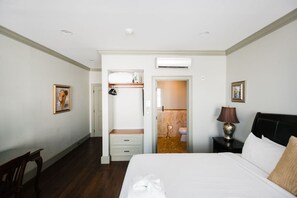 Suite, 1 King-Bett