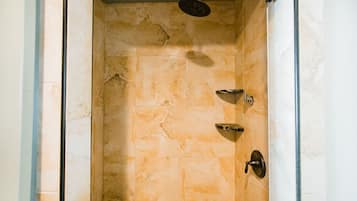 Suite, 1 King Bed | Bathroom | Towels
