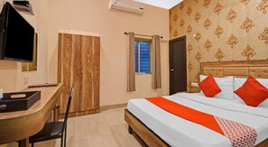 Deluxe Double Room | Free WiFi
