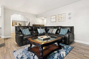 Télévision, services de streaming, espaces bureaux