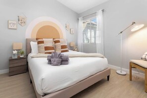 3 Schlafzimmer, Reisekinderbett, WLAN, Bettwäsche