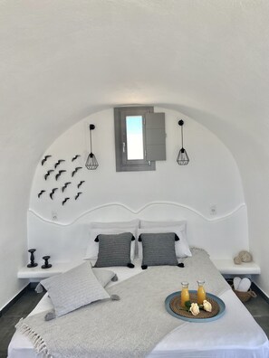 Suíte lua de mel, de frente para o oceano | 1 quarto, roupas de cama premium, frigobar, individualmente decorados