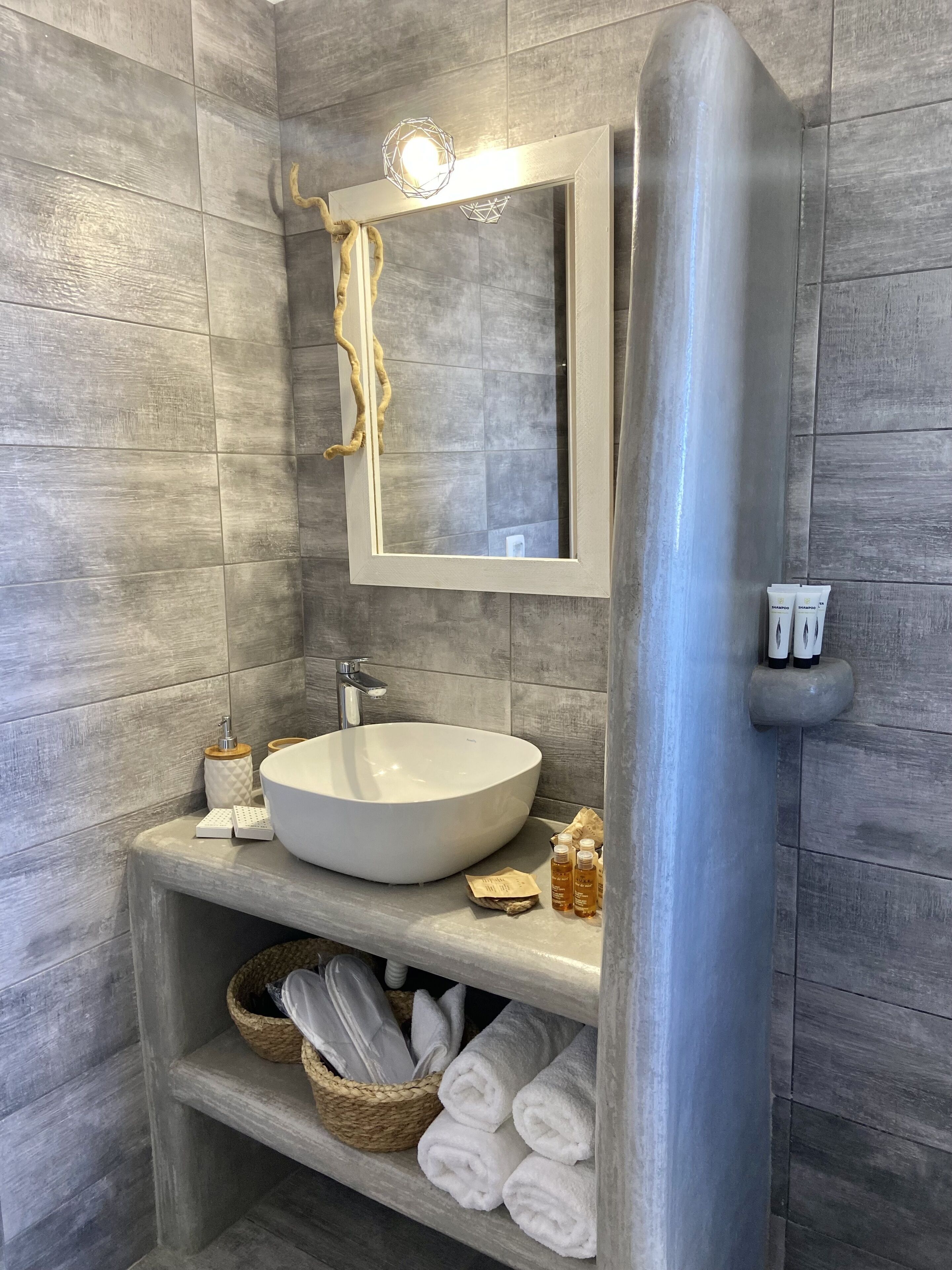 luxury suite, sea view | bathroom | hydromassage showerhead, designer toiletries, hair dryer, dressing gowns